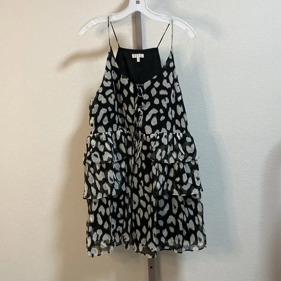 TCEC  Animal Print Tiered Ruffle Crepe Chiffon Mini Dress with Full LIning - Picture 4 of 10